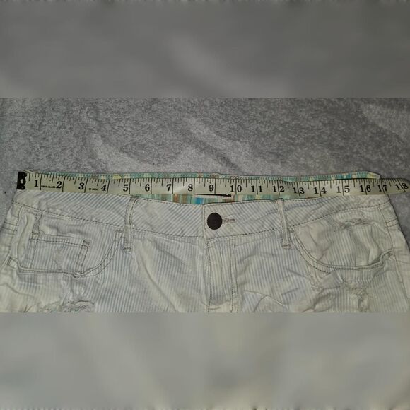 Roxy Striped Denim Shorts - Picture 3 of 7